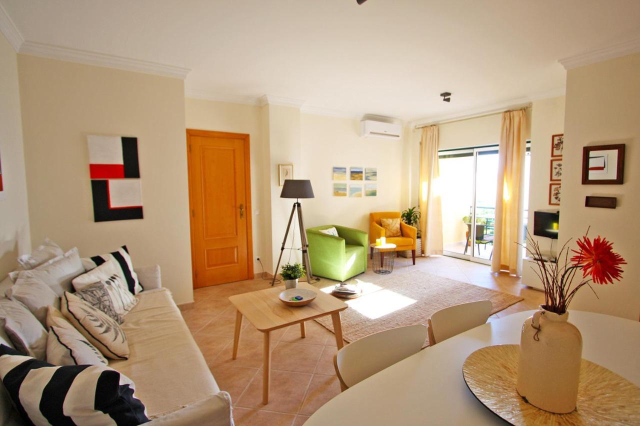 Apartamento Oliveira Санта-Лузія Екстер'єр фото