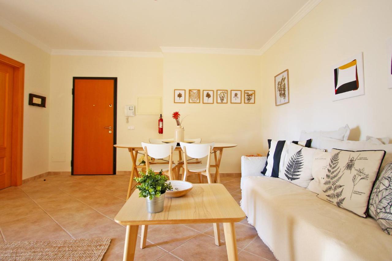 Apartamento Oliveira Санта-Лузія Екстер'єр фото